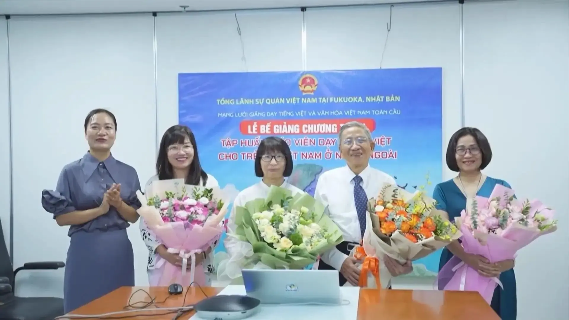 Lan tỏa tiếng Việt trong cộng đồng kiều bào